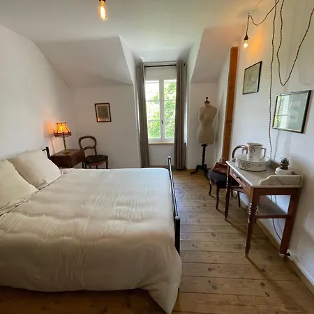 Peyrissac Holiday home *